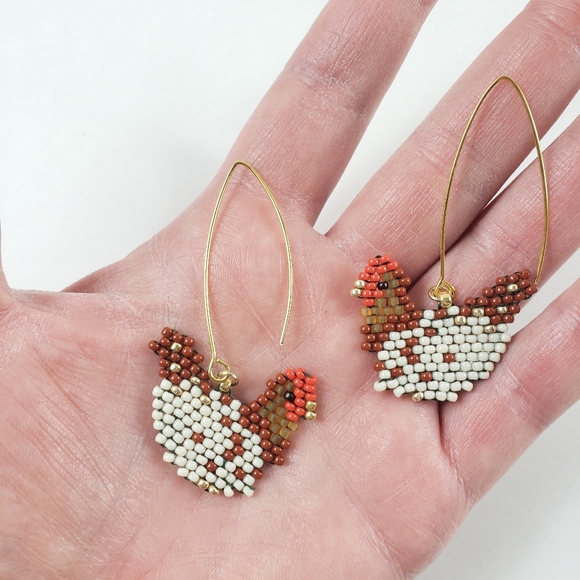 Chicken Earring - Picture 3 of 3